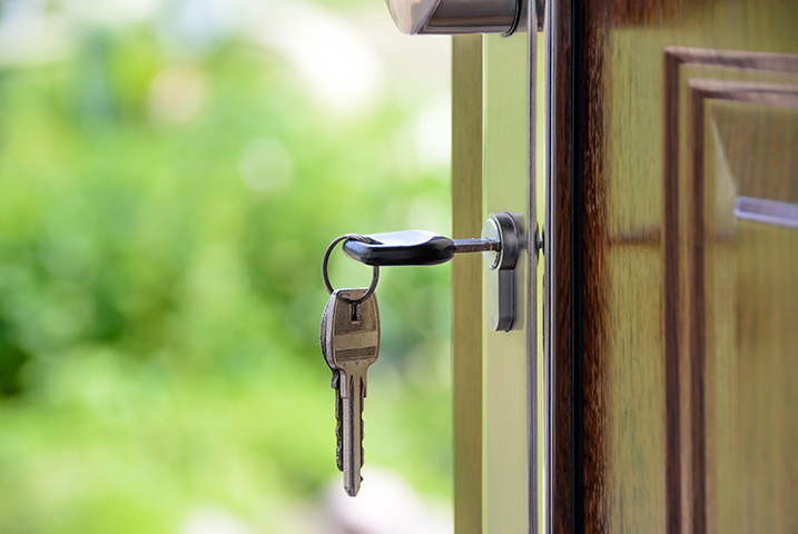 A2B Locks are able to provide local locksmiths in Westbourne Green to repair your broken locks. 